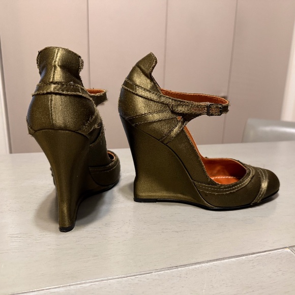 LANVIN 2010 Hiver (winter) (38) Olive Silk+Leather mary-janes - Picture 1 of 7